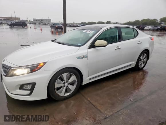 ✅ 2016 Kia Optima EX • VIN: KNAGN4AD0G5092259 • Лот: 83831975. Опубликован ранее на Copart с пробегом 102 126 миль. Бесплатный доступ к архиву аукционных продаж из США и подробный отчёт об истории автомобиля на DreamBid. Изображение 1.
