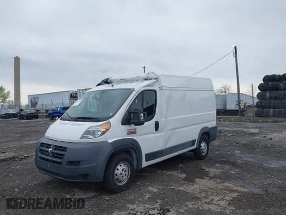 ✅ 2014 Ram ProMaster Cargo • VIN: 3C6TRVCG1EE107735 • Lot: 41951259. Wystawiony na IAAI z przebiegiem 91 067 mil. Bezpłatny archiwum sprzedaży aukcyjnych z USA i szczegółowy raport historii pojazdu na DreamBid. Zdjęcie 6.