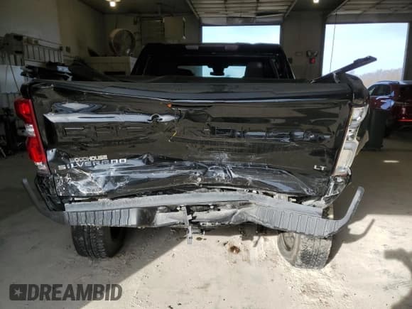 ✅ 2023 Chevrolet Silverado 1500 LT Trail Boss • VIN: 3GCUDFE82PG128916 • Lot: 48507705. Wystawiony na Copart z przebiegiem 46 206 mil. Bezpłatny archiwum sprzedaży aukcyjnych z USA i szczegółowy raport historii pojazdu na DreamBid. Zdjęcie 6.