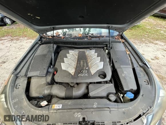 ✅ 2014 Hyundai Equus Signature • VIN: KMHGH4JH8EU090304 • Lot: 90951035. Listed on Copart with 70,388 mi. Free auction sales archive from the USA and detailed vehicle history report at DreamBid. Image 7.