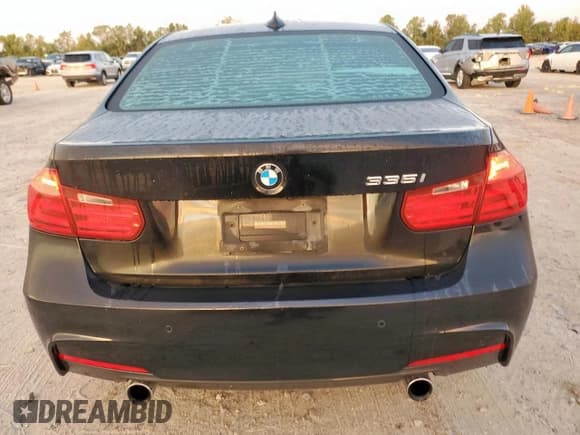 ✅ 2015 BMW 3 Series 335i • VIN: WBA3A9G5XFNS66683 • Лот: 91124575. Опубликован ранее на Copart с пробегом 90 327 миль. Бесплатный доступ к архиву аукционных продаж из США и подробный отчёт об истории автомобиля на DreamBid. Изображение 6.