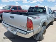 ✅ 2006 Toyota Tacoma PreRunner • VIN: 5TETU62N06Z293954 • Lot: 42847328. Listed on IAAI with 295,856 mi. Free auction sales archive from the USA and detailed vehicle history report at DreamBid. Image 4.