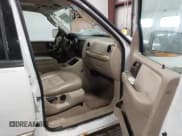 ✅ 2005 Ford Expedition Eddie Bauer • VIN: 1FMFU18535LA58674 • Lot: 43805998. Wystawiony na IAAI z przebiegiem 230 432 mil. Bezpłatny archiwum sprzedaży aukcyjnych z USA i szczegółowy raport historii pojazdu na DreamBid. Zdjęcie 5.