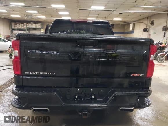 ✅ 2021 Chevrolet Silverado 1500 RST • VIN: 1GCUYEED8MZ434820 • Lot: 42314650. Wystawiony na IAAI z przebiegiem Nie podano. Bezpłatny archiwum sprzedaży aukcyjnych z USA i szczegółowy raport historii pojazdu na DreamBid. Zdjęcie 16.