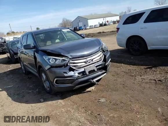 ✅ 2017 Hyundai Santa Fe 2.4L • VIN: 5NMZTDLBXHH011635 • Lot: 45291883. Wystawiony na Copart z przebiegiem 85 811 mil mil. Skorzystaj z bezpłatnego archiwum sprzedaży aukcyjnych z USA i zobacz szczegółowy raport historii pojazdu na DreamBid. Zdjęcie 12.