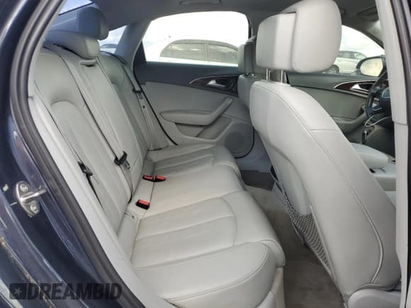 ✅ 2014 Audi A6 Premium Plus • VIN: WAUFGAFC1EN020536 • Лот: 61041235. Опубликован ранее на Copart с пробегом 110 384 миль. Бесплатный доступ к архиву аукционных продаж из США и подробный отчёт об истории автомобиля на DreamBid. Изображение 10.