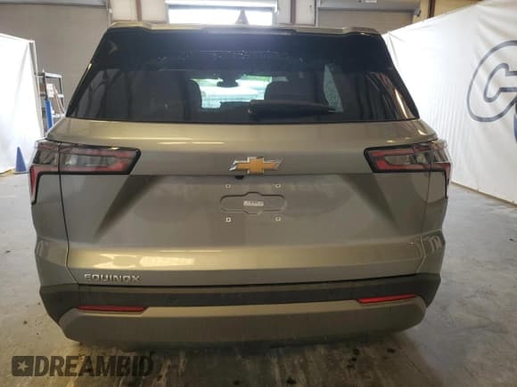 ✅ 2025 Chevrolet Equinox FWD LT • VIN: 3GNAXHEG6SL317606 • Lot: 64021855. Wystawiony na Copart z przebiegiem 7 829 mil. Bezpłatny archiwum sprzedaży aukcyjnych z USA i szczegółowy raport historii pojazdu na DreamBid. Zdjęcie 6.