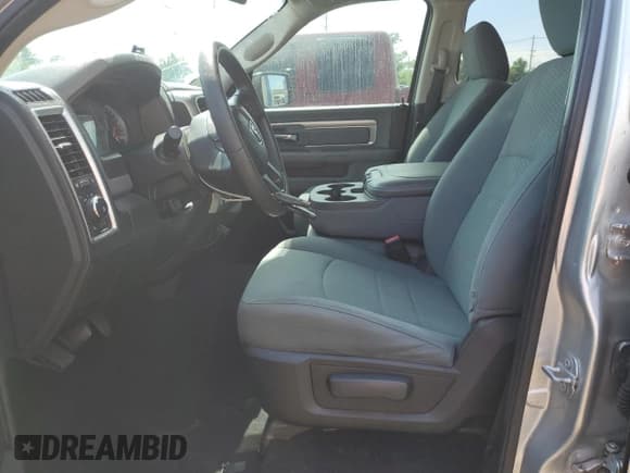 ✅ 2017 Ram 1500 SLT • VIN: 1C6RR7GG9HS724950 • Лот: 58614685. Опубликован ранее на Copart с пробегом 68 731 миль. Бесплатный доступ к архиву аукционных продаж из США и подробный отчёт об истории автомобиля на DreamBid. Изображение 7.