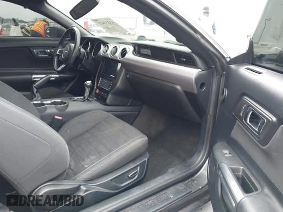 ✅ 2016 Ford Mustang EcoBoost • VIN: 1FA6P8TH0G5251707 • Lot: 43239421. Listed on IAAI with 101,533 mi. Free auction sales archive from the USA and detailed vehicle history report at DreamBid. Image 5.