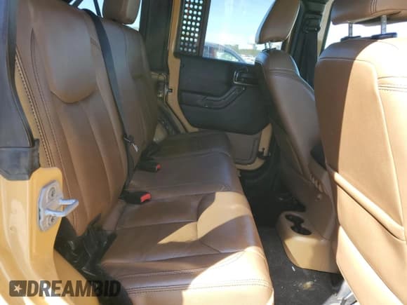 ✅ 2013 Jeep Wrangler Unlimited Sahara • VIN: 1C4HJWEG5DL684170 • Lot: 47402145. Listed on Copart with 124,361 mi. Free auction sales archive from the USA and detailed vehicle history report at DreamBid. Image 11.