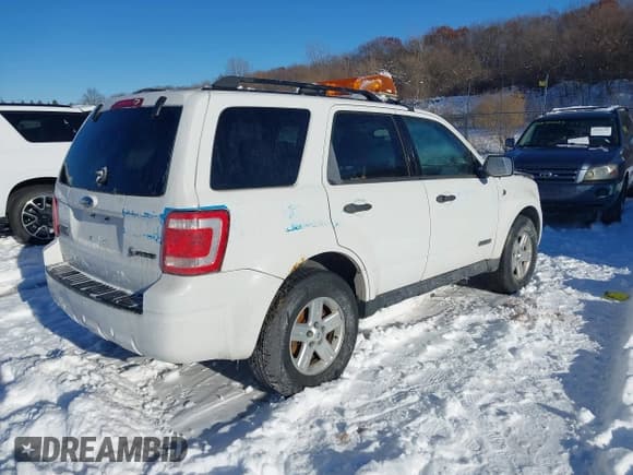 ✅ 2008 Ford Escape Hybrid • VIN: 1FMCU49H48KE43300 • Лот: 43850341. Опубликован ранее на IAAI с пробегом 67 507 миль. Бесплатный доступ к архиву аукционных продаж из США и подробный отчёт об истории автомобиля на DreamBid. Изображение 4.