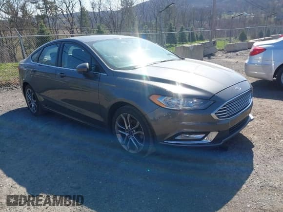 ✅ 2017 Ford Fusion SE • VIN: 3FA6P0HD8HR211638 • Lot: 42029399. Listed on IAAI with 90,262 mi. Free auction sales archive from the USA and detailed vehicle history report at DreamBid. Image 1.