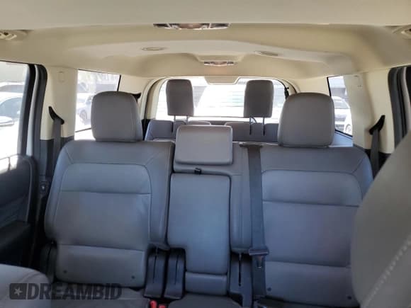 ✅ 2018 Ford Flex SEL • VIN: 2FMGK5C84JBA22408 • Lot: 90828635. Listed on Copart with 135,823 mi. Free auction sales archive from the USA and detailed vehicle history report at DreamBid. Image 10.