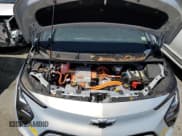 ✅ 2022 Chevrolet Bolt EV 1LT • VIN: 1G1FW6S09N4114970 • Lot: 65993104. Wystawiony na Copart z przebiegiem 18 411 mil. Bezpłatny archiwum sprzedaży aukcyjnych z USA i szczegółowy raport historii pojazdu na DreamBid. Zdjęcie 11.