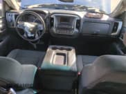 ✅ 2015 Chevrolet Silverado 2500HD LT • VIN: 1GC1KVEG0FF565050 • Lot: 53177405. Wystawiony na Copart z przebiegiem 212 686 mil. Bezpłatny archiwum sprzedaży aukcyjnych z USA i szczegółowy raport historii pojazdu na DreamBid. Zdjęcie 8.