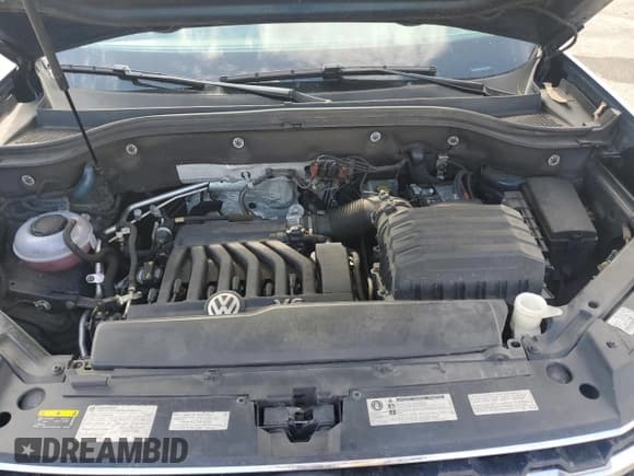 ✅ 2018 Volkswagen Atlas SEL • VIN: 1V2MR2CA9JC567152 • Лот: 85654445. Опубликован ранее на Copart с пробегом 107 155 миль. Бесплатный доступ к архиву аукционных продаж из США и подробный отчёт об истории автомобиля на DreamBid. Изображение 11.