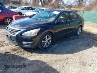 ✅ 2015 Nissan Altima SV • VIN: 1N4AL3AP5FC107566 • Lot: 43790855. Wystawiony na IAAI z przebiegiem 204 637 mil. Bezpłatny archiwum sprzedaży aukcyjnych z USA i szczegółowy raport historii pojazdu na DreamBid. Zdjęcie 2.