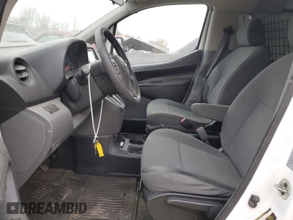 ✅ 2019 Nissan NV200 S • VIN: 3N6CM0KNXKK702796 • Lot: 39189843. Wystawiony na Copart z przebiegiem 170 314 mil. Bezpłatny archiwum sprzedaży aukcyjnych z USA i szczegółowy raport historii pojazdu na DreamBid. Zdjęcie 7.