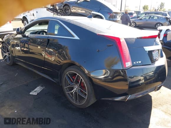 ✅ 2012 Cadillac CTS • VIN: 1G6DA1E38C0127576 • Лот: 41239581. Опубликован ранее на IAAI с пробегом 141 345 миль. Бесплатный доступ к архиву аукционных продаж из США и подробный отчёт об истории автомобиля на DreamBid. Изображение 3.