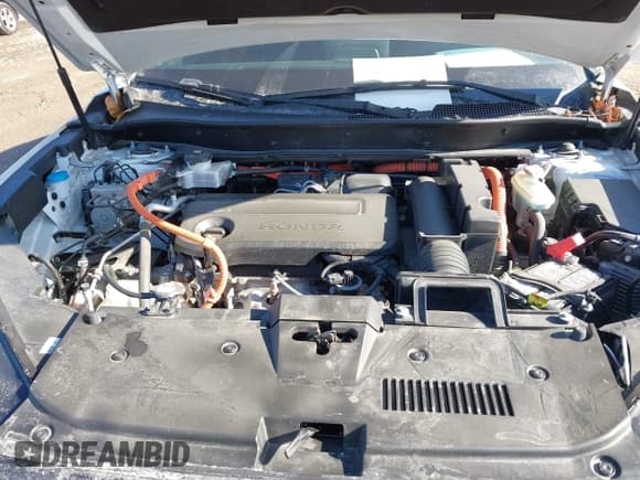 ✅ 2023 Honda CR-V Sport • VIN: 2HKRS6H59PH817744 • Lot: 41430929. Listed on IAAI with 35,061 mi. Free auction sales archive from the USA and detailed vehicle history report at DreamBid. Image 9.