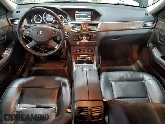 ✅ 2011 Mercedes-Benz E 350 Luxury • VIN: WDDHF8HB8BA472200 • Lot: 96037415. Listed on Copart with 251,059 mi. Free auction sales archive from the USA and detailed vehicle history report at DreamBid. Image 8.