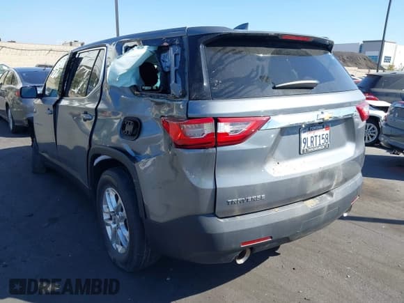 ✅ 2021 Chevrolet Traverse LS • VIN: 1GNERFKW6MJ109862 • Лот: 43389101. Опубликован ранее на IAAI с пробегом 40 167 миль. Бесплатный доступ к архиву аукционных продаж из США и подробный отчёт об истории автомобиля на DreamBid. Изображение 3.