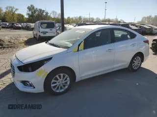 ✅ 2022 Hyundai Accent SEL • VIN: 3KPC24A67NE156262 • Лот: 75281264. Опубликован ранее на Copart с пробегом 57 333 миль. Бесплатный доступ к архиву аукционных продаж из США и подробный отчёт об истории автомобиля на DreamBid. Изображение 1.