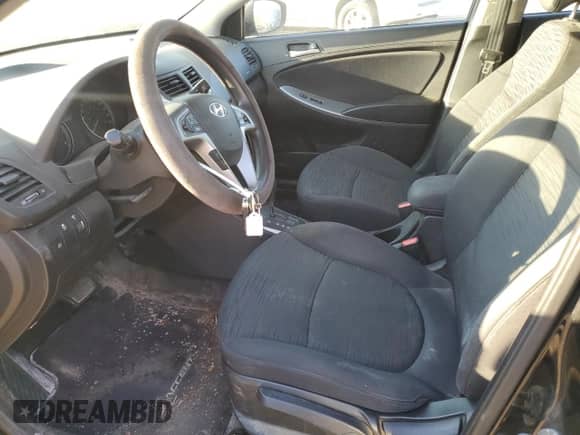 2017 Hyundai Accent SE с VIN KMHCT5AE2HU349379, выставлен на аукционе Copart как лот 84426325 с пробегом 147 945 миль миль и Списание • Salvage title. История ставок и продаж доступна на DreamBid. Изображение 7.