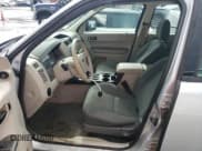 ✅ 2008 Ford Escape XLS • VIN: 1FMCU92Z88KB10257 • Lot: 56427925. Listed on Copart with 117,042 mi. Free auction sales archive from the USA and detailed vehicle history report at DreamBid. Image 7.