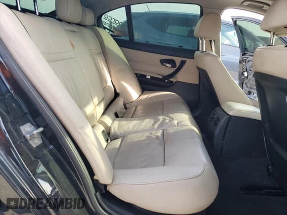 ✅ 2011 BMW 3 Series 335d • VIN: WBAPN7C57BA948941 • Лот: 60316035. Опубликован ранее на Copart с пробегом 116 715 миль. Бесплатный доступ к архиву аукционных продаж из США и подробный отчёт об истории автомобиля на DreamBid. Изображение 10.