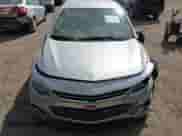 2016 Chevrolet Malibu LT z VIN 1G1ZE5ST5GF303756, wystawiony jako IAAI lot #43351963 z przebiegiem Nie podano mil oraz . Historia ofert i sprzedaży dostępna na DreamBid. Obrazek 17.