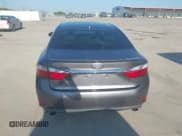 ✅ 2015 Lexus ES 330 • VIN: JTHBK1GG8F2169321 • Лот: 43132023. Опубликован ранее на IAAI с пробегом 134 056 миль. Бесплатный доступ к архиву аукционных продаж из США и подробный отчёт об истории автомобиля на DreamBid. Изображение 17.