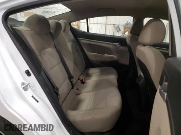 ✅ 2019 Hyundai Elantra SEL • VIN: 5NPD84LF5KH418173 • Лот: 85333065. Опубликован ранее на Copart с пробегом 70 534 миль. Бесплатный доступ к архиву аукционных продаж из США и подробный отчёт об истории автомобиля на DreamBid. Изображение 10.