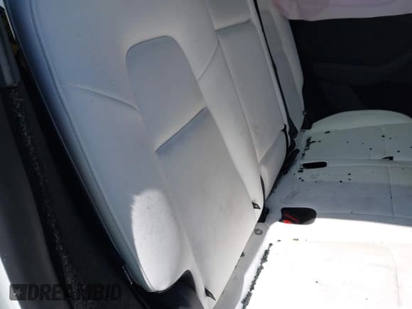 ✅ 2025 Tesla Model Y Long Range • VIN: 7SAYGDED7SA370741 • Лот: 42562511. Опубликован ранее на IAAI с пробегом 6 980 миль. Бесплатный доступ к архиву аукционных продаж из США и подробный отчёт об истории автомобиля на DreamBid. Изображение 8.