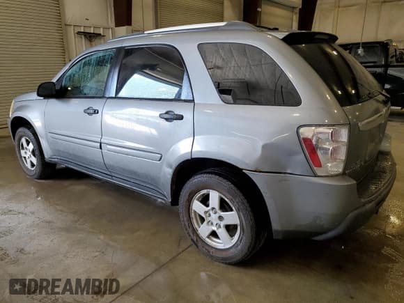 ✅ 2005 Chevrolet Equinox LS • VIN: 2CNDL13F556155331 • Лот: 62423965. Опубликован ранее на Copart с пробегом 133 439 миль. Бесплатный доступ к архиву аукционных продаж из США и подробный отчёт об истории автомобиля на DreamBid. Изображение 2.