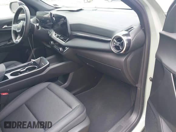 ✅ 2025 Chevrolet Equinox AWD LT • VIN: 3GNAXPEG5SL217796 • Lot: 42754122. Wystawiony na IAAI z przebiegiem 12 916 mil. Bezpłatny archiwum sprzedaży aukcyjnych z USA i szczegółowy raport historii pojazdu na DreamBid. Zdjęcie 5.