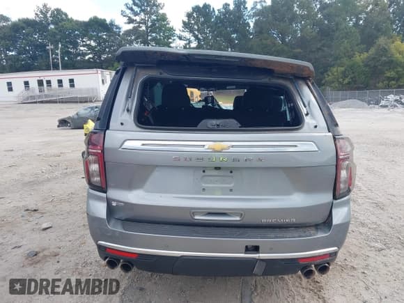 ✅ 2023 Chevrolet Suburban Premier • VIN: 1GNSCFKD7PR193814 • Лот: 43297796. Опубликован ранее на IAAI с пробегом 72 400 миль. Бесплатный доступ к архиву аукционных продаж из США и подробный отчёт об истории автомобиля на DreamBid. Изображение 17.