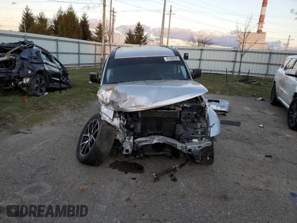 ✅ 2010 Dodge Nitro SE • VIN: 1D4PU2GK7AW146192 • Lot: 91089285. Wystawiony na Copart z przebiegiem 100 057 mil. Bezpłatny archiwum sprzedaży aukcyjnych z USA i szczegółowy raport historii pojazdu na DreamBid. Zdjęcie 5.