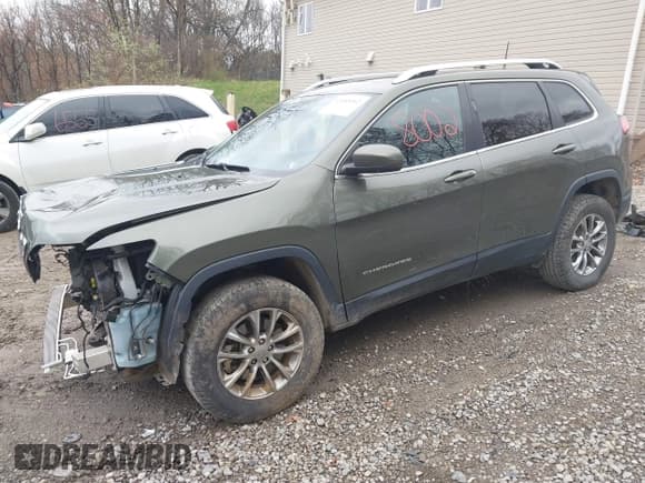 ✅ 2021 Jeep Cherokee Latitude Lux • VIN: 1C4PJMMX6MD209669 • Lot: 43688002. Listed on IAAI with 88,614 mi. Free auction sales archive from the USA and detailed vehicle history report at DreamBid. Image 2.