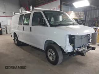 ✅ 2022 GMC Savana Cargo • VIN: 1GTW7AF77N1222004 • Lot: 40864118. Wystawiony na IAAI z przebiegiem 66 592 mil. Bezpłatny archiwum sprzedaży aukcyjnych z USA i szczegółowy raport historii pojazdu na DreamBid. Zdjęcie 1.