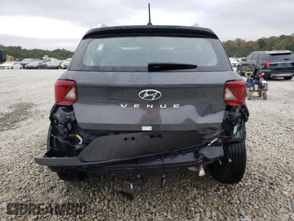 ✅ 2024 Hyundai Venue SEL • VIN: KMHRC8A37RU284833 • Lot: 77650624. Wystawiony na Copart z przebiegiem 8 727 mil. Bezpłatny archiwum sprzedaży aukcyjnych z USA i szczegółowy raport historii pojazdu na DreamBid. Zdjęcie 6.