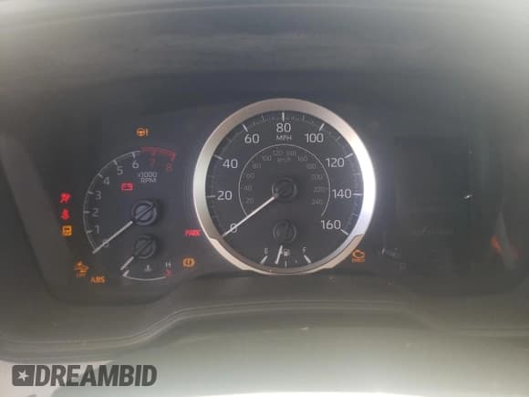 ✅ 2022 Toyota Corolla LE • VIN: 5YFEPMAE5NP328921 • Lot: 86857665. Wystawiony na Copart z przebiegiem 81 344 mil. Bezpłatny archiwum sprzedaży aukcyjnych z USA i szczegółowy raport historii pojazdu na DreamBid. Zdjęcie 9.