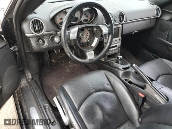 ✅ 2007 Porsche Cayman S • VIN: WP0AB29847U780574 • Lot: 49459405. Wystawiony na Copart z przebiegiem Nie podano. Bezpłatny archiwum sprzedaży aukcyjnych z USA i szczegółowy raport historii pojazdu na DreamBid. Zdjęcie 8.