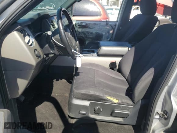 ✅ 2015 Ford Expedition Max XLT • VIN: 1FMJK1JT4FEF19203 • Lot: 61584815. Listed on Copart with 188,524 mi. Free auction sales archive from the USA and detailed vehicle history report at DreamBid. Image 7.