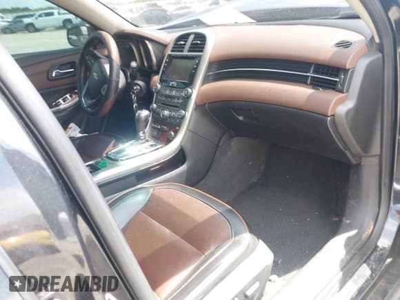 ✅ 2013 Chevrolet Malibu LTZ • VIN: 1G11H5SA6DF190026 • Lot: 42984401. Listed on IAAI with Not provided. Free auction sales archive from the USA and detailed vehicle history report at DreamBid. Image 5.