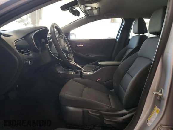 2018 Chevrolet Malibu LS z VIN 1G1ZB5STXJF129196, wystawiony jako Copart lot #85699095 z przebiegiem 137 171 mil mil oraz Szkoda całkowita • Salvage title. Historia ofert i sprzedaży dostępna na DreamBid. Obrazek 7.