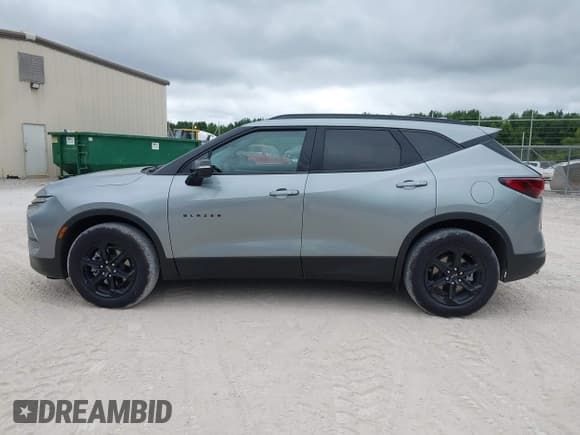 ✅ 2024 Chevrolet Blazer LT • VIN: 3GNKBDR42RS174178 • Лот: 42914097. Опубликован ранее на IAAI с пробегом 18 939 миль. Бесплатный доступ к архиву аукционных продаж из США и подробный отчёт об истории автомобиля на DreamBid. Изображение 14.