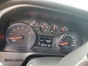 ✅ 2020 Chevrolet Silverado 1500 Custom Trail Boss • VIN: 1GCRYCEF1LZ122591 • Lot: 73725014. Wystawiony na Copart z przebiegiem 50 728 mil. Bezpłatny archiwum sprzedaży aukcyjnych z USA i szczegółowy raport historii pojazdu na DreamBid. Zdjęcie 9.