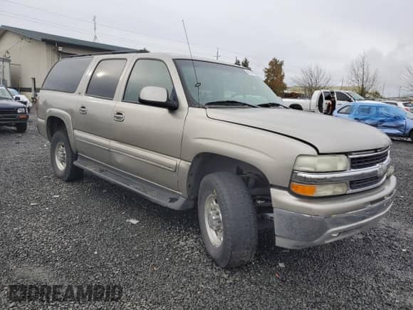 ✅ 2003 Chevrolet Suburban LT • VIN: 3GNGC26G33G246442 • Лот: 85146494. Опубликован ранее на Copart с пробегом Не указан. Бесплатный доступ к архиву аукционных продаж из США и подробный отчёт об истории автомобиля на DreamBid. Изображение 4.