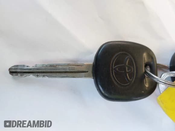 ✅ 2014 Toyota Tundra SR5 • VIN: 5TFDM5F13EX053244 • Lot: 41998804. Listed on IAAI with 288,414 mi. Free auction sales archive from the USA and detailed vehicle history report at DreamBid. Image 11.